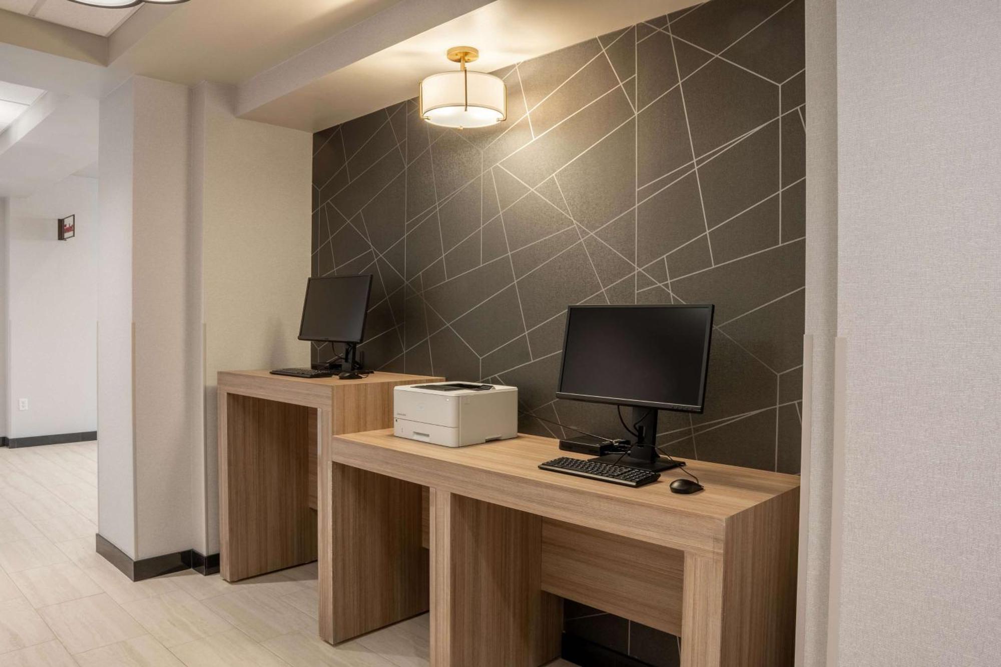 Drury Plaza Hotel 칼리지스테이션 외부 사진